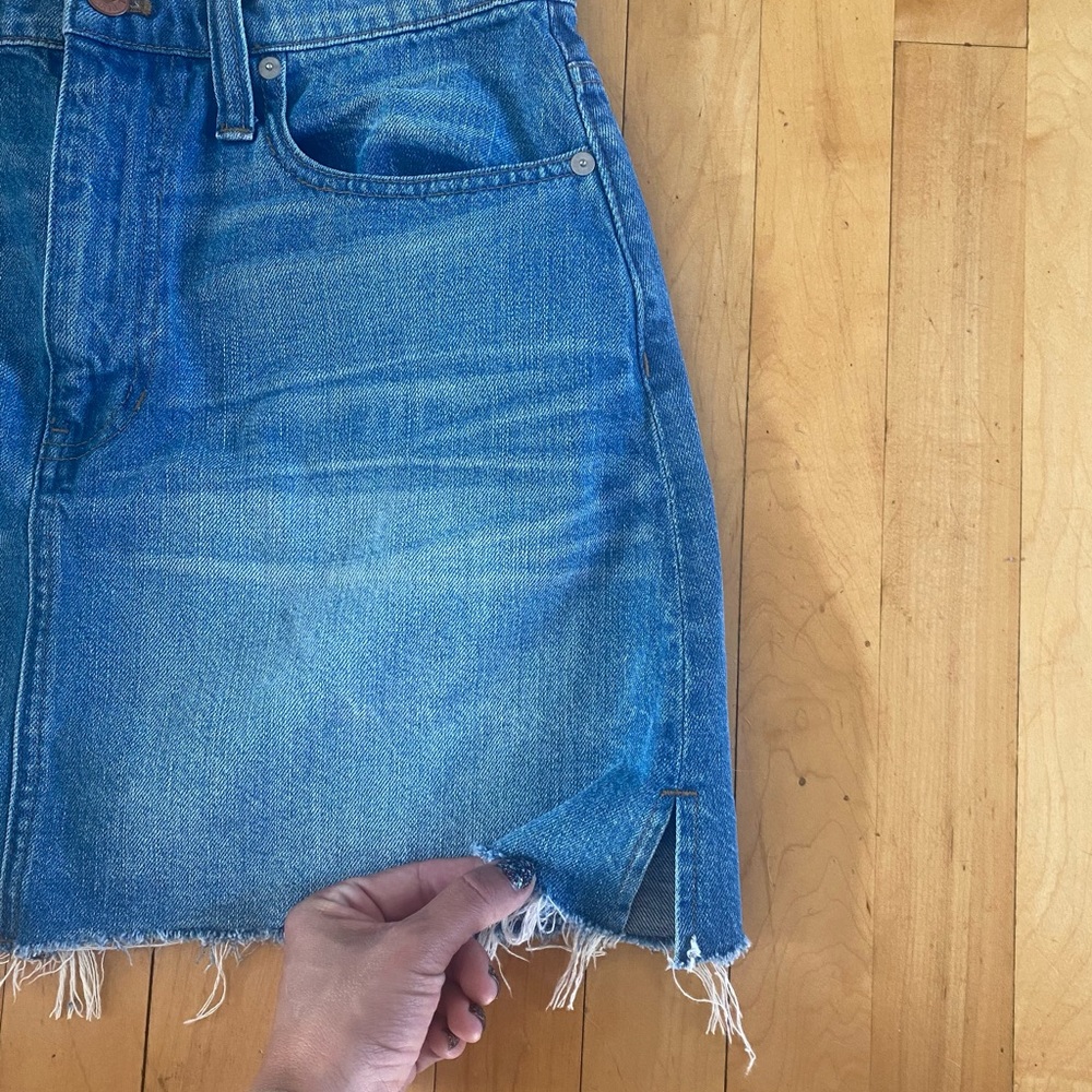 Madewell Mccarren Raw Hem Jean Skirt - Picture 5 of 8